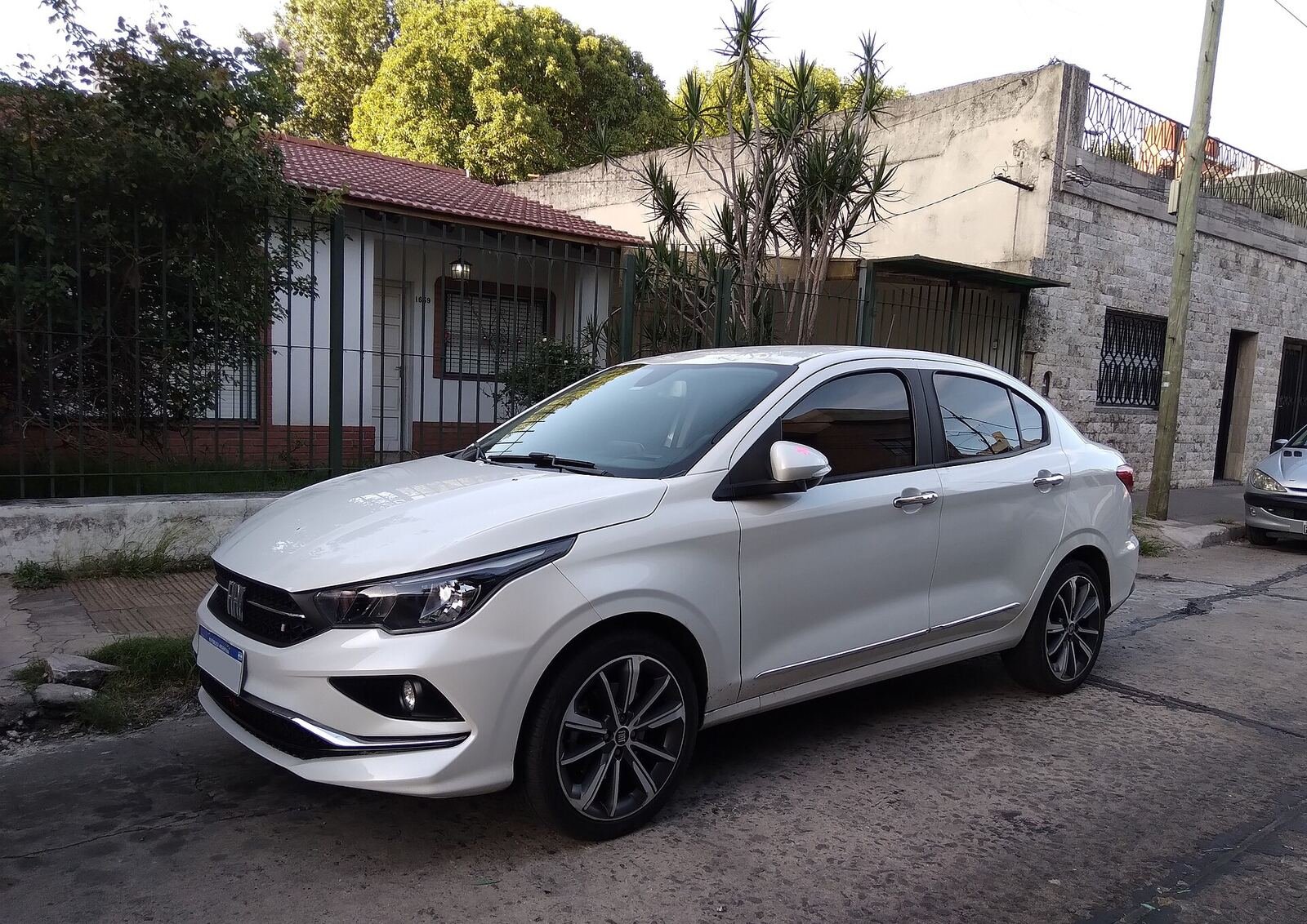 Fiat Cronos 1.3 Drive GSE 0km